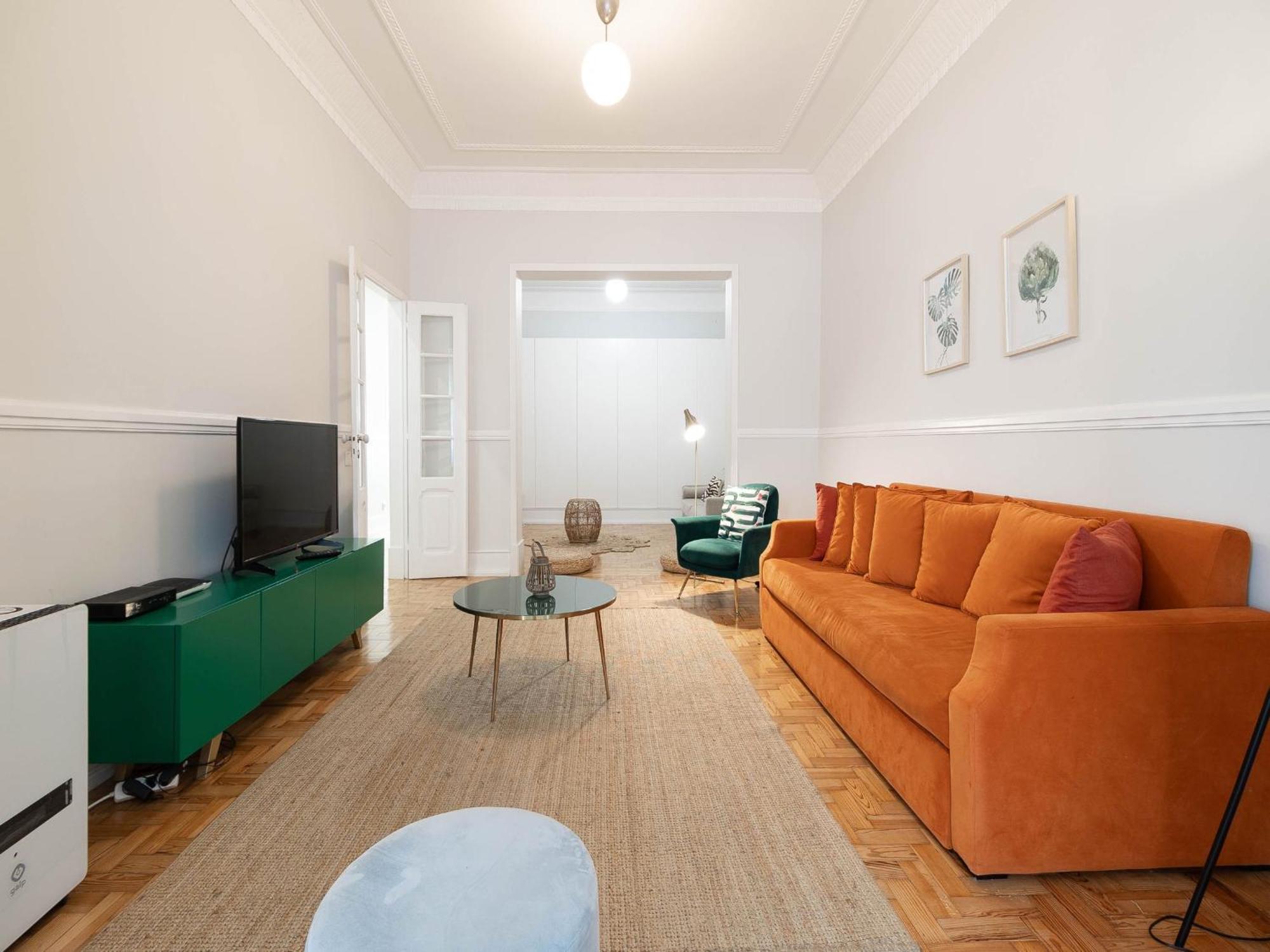 Akicity Iris Apartment *