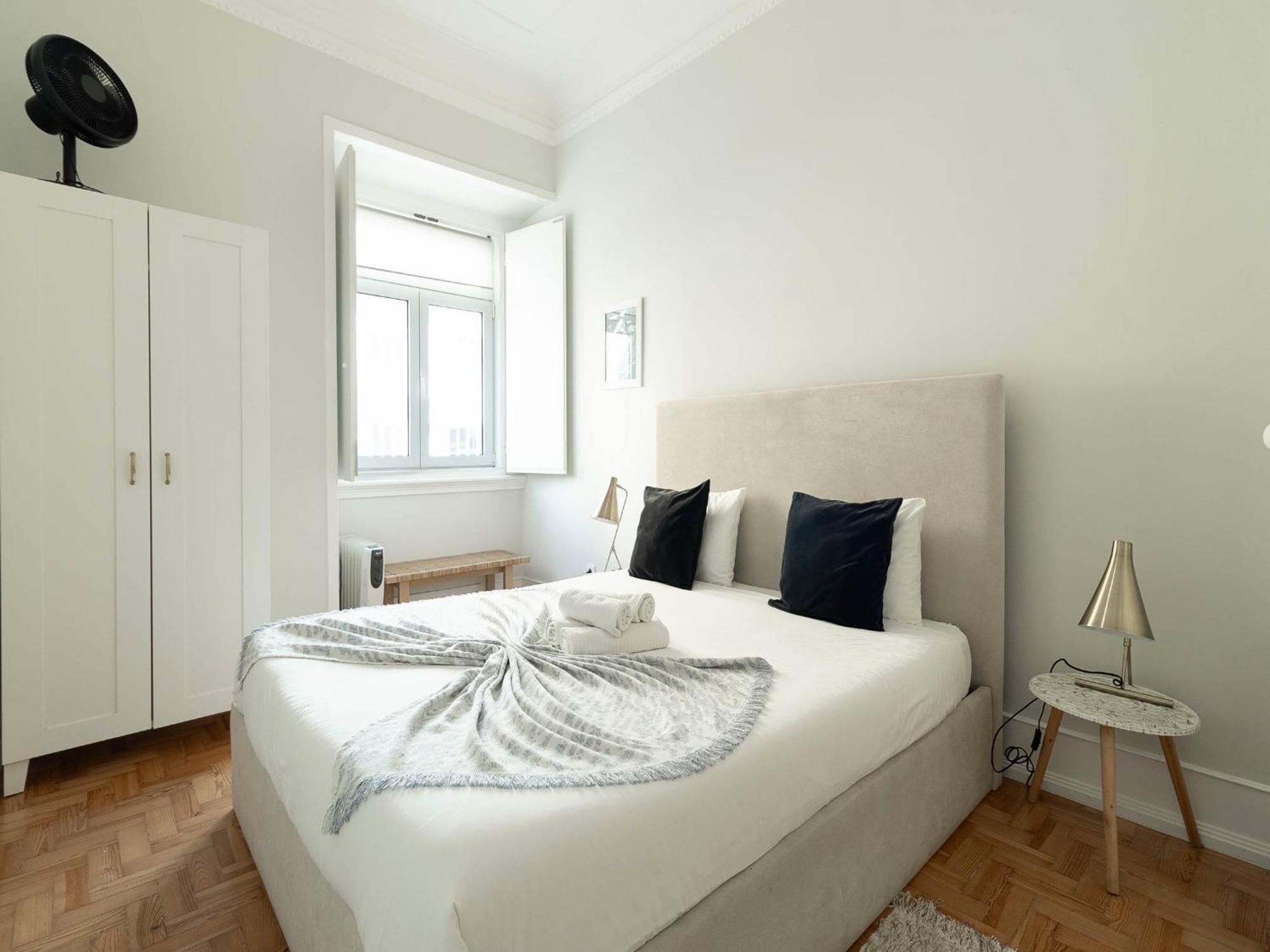 Akicity Iris Apartment